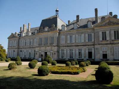© chateau_de_plassac