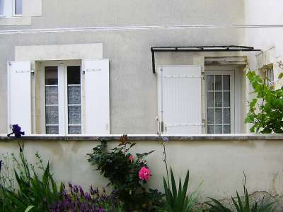 © Façade