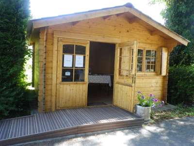 © chalet d'accueil Piscine Camping Les Acacias_Clion espace wifi gratuit ouvert 24/7 plan camping.jpg bloc sanitaire n°1 lave-linge mobil-home 27 m² cuisine mobil-home séjour mobil-home chambre n° 1 mobil-home chambre n° 2 mobil-home plan-mobil-home.jpeg boulodrome table de ping-pong bloc sanitaire n°2