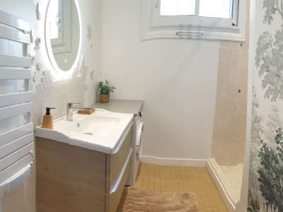 © salle d'eau Maison Kennebiz_Jonzac