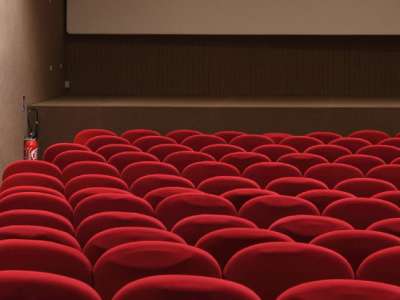 © salle Cinéma Le Vauban_Pons