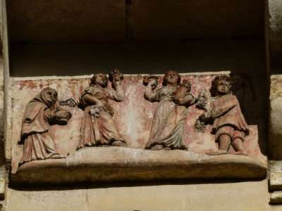 © Cadran Solaire Mairie Cartouche Balance Cartouche 4 saisons Cartouche Bélier Château Châtelet Château Est Château Est 2 Château Est et Bords de Seugne Château Est 3 Château Est 4 Châtelet Salle des Mariages Entrée Salle des Mariages Entrée Cour Intérieure Entrée Mairie Façade Mairie Fontaine Gargouille 1 Gargouille 2 Gargouille 3 Horloge Jardin Sous-Préfecture Salle du Conseil Municipal Sculpture Visage Grimaçant Cour Châtelet Cour Sous-Préfecture