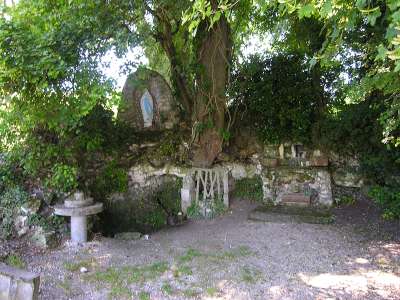 © La grotte de Pipou à Sousmoulins