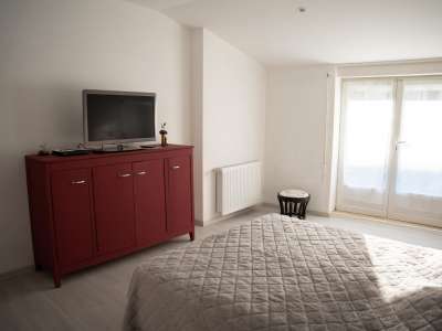 © Chambre 1 Location villexavier Guiet Francis