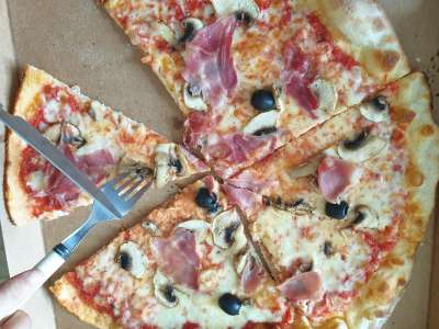 © Pizza