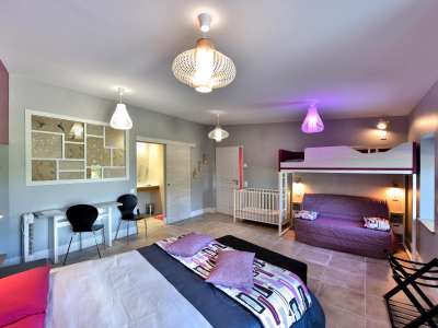 © chambresdhotes_arcalis_archiac_les vendangeurs
